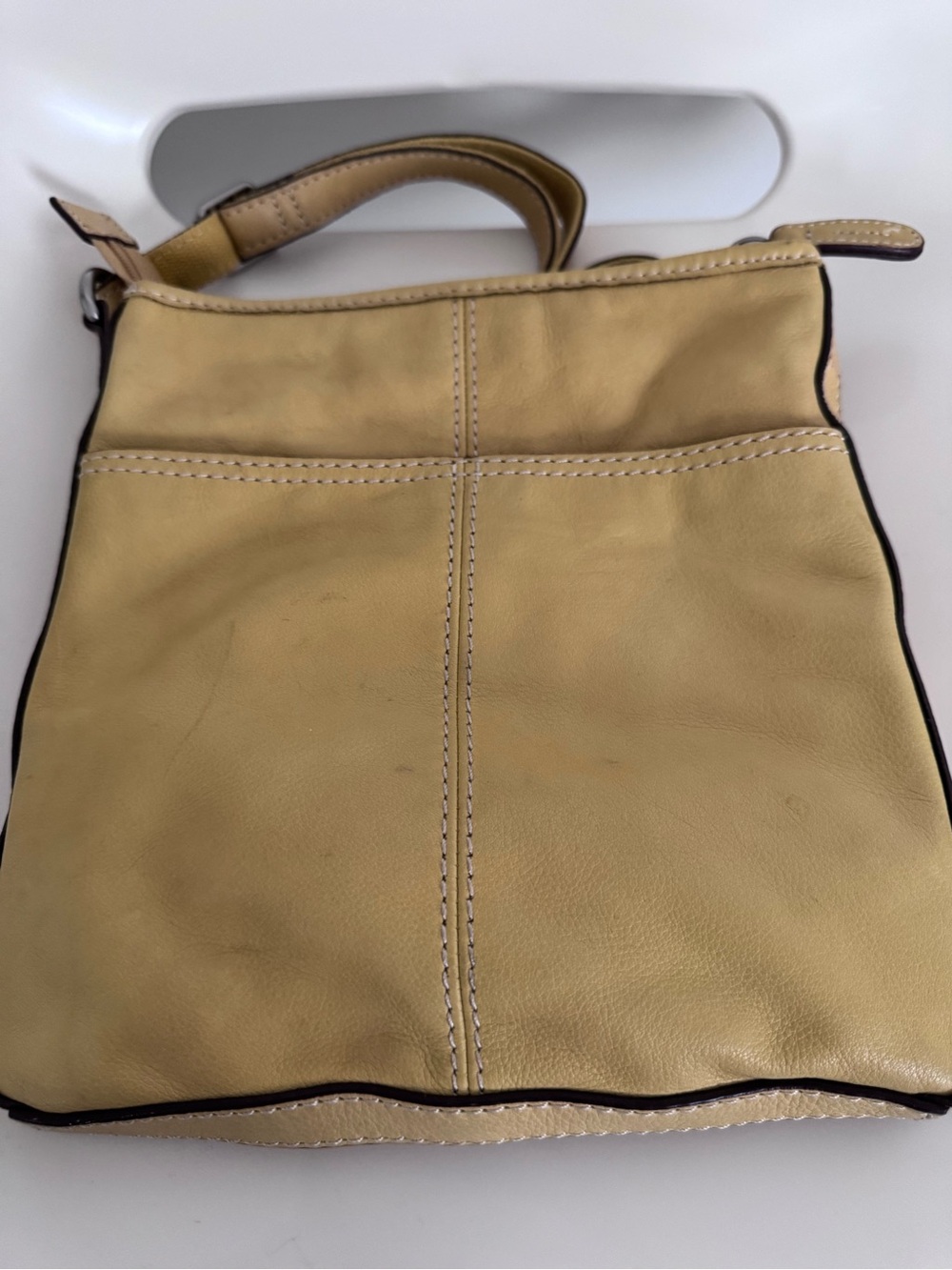 Fossil Butter Yellow Leather Crossbody Bag Y2K Vintage Soft Leather Boho Festiva - Picture 13 of 14